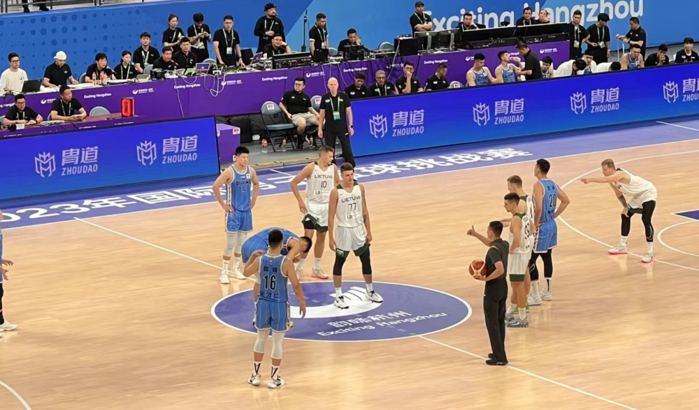  昂热攻防两端失衡,惨败领头羊暴露短板  