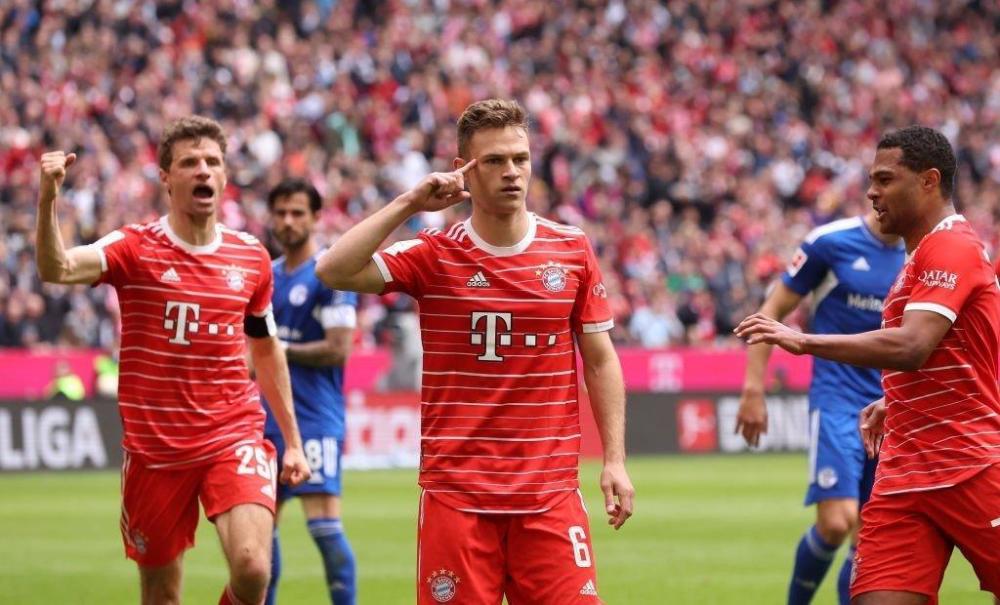  沙尔克零四后防集体失常惨败给副班长达姆施塔特